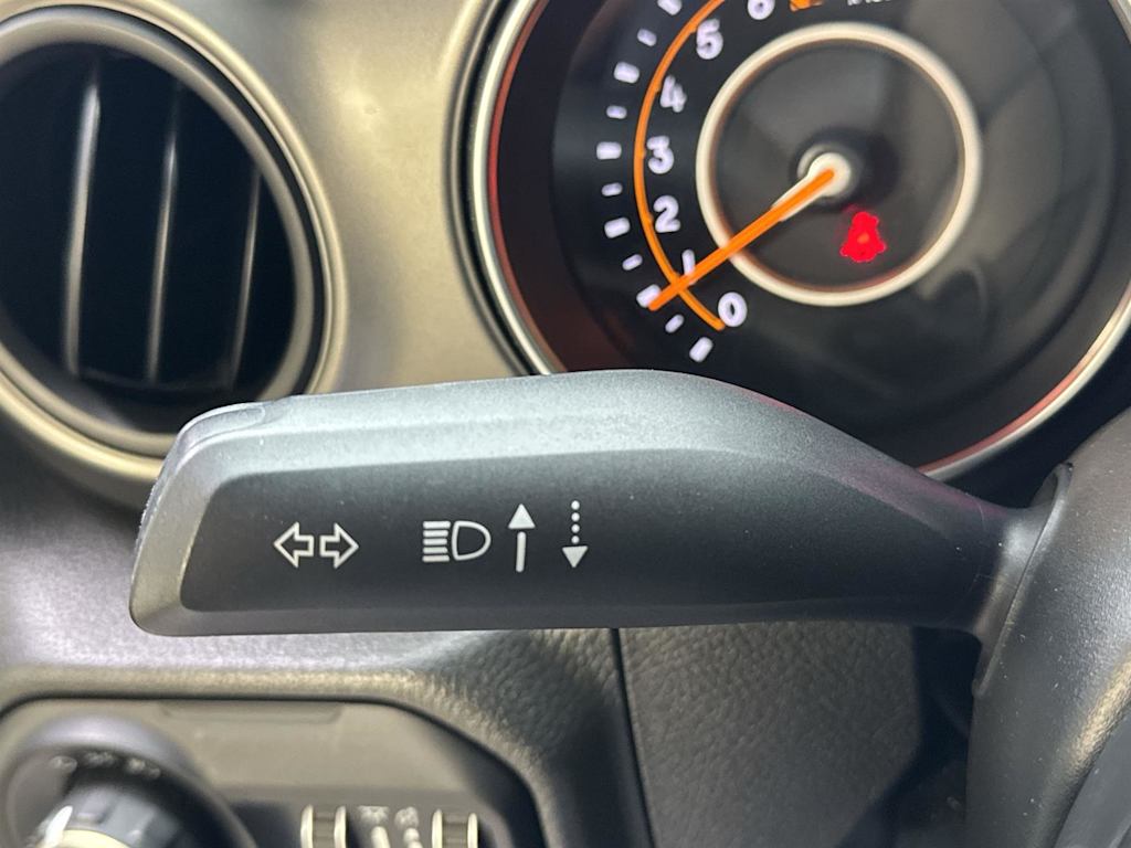 Thumbnail: 2022 Jeep Gladiator - 13