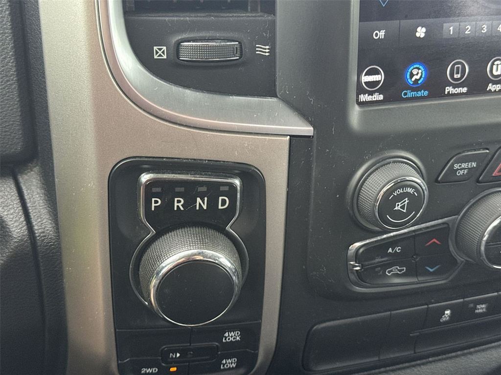 Thumbnail: 2020 RAM 1500 - 21