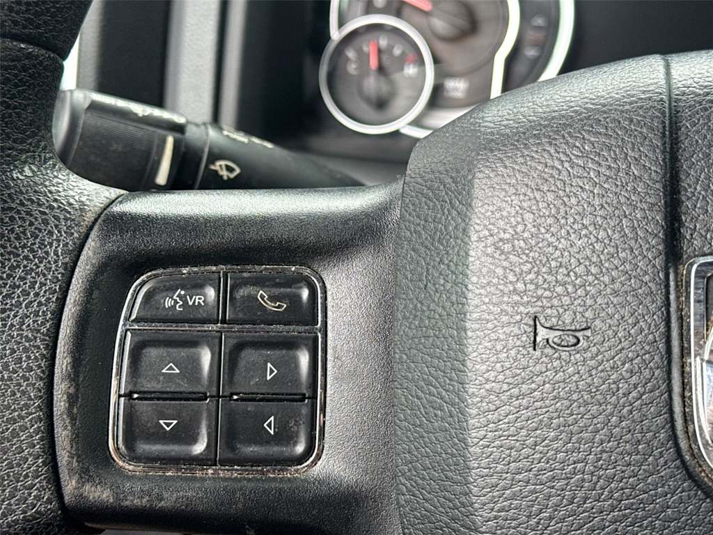 Thumbnail: 2020 RAM 1500 - 25