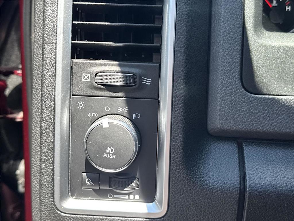 Thumbnail: 2017 RAM 1500 - 25
