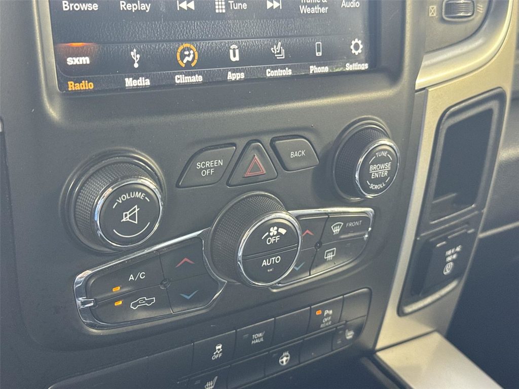 Thumbnail: 2019 RAM 1500 - 19