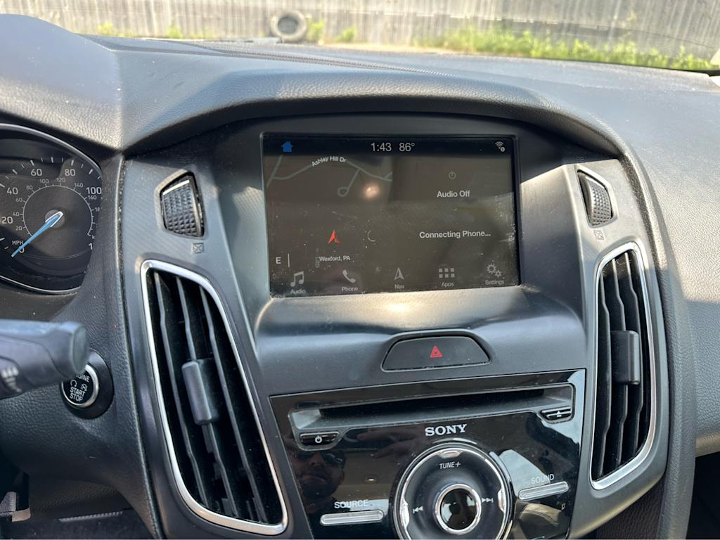2018 Ford Focus Titanium 11