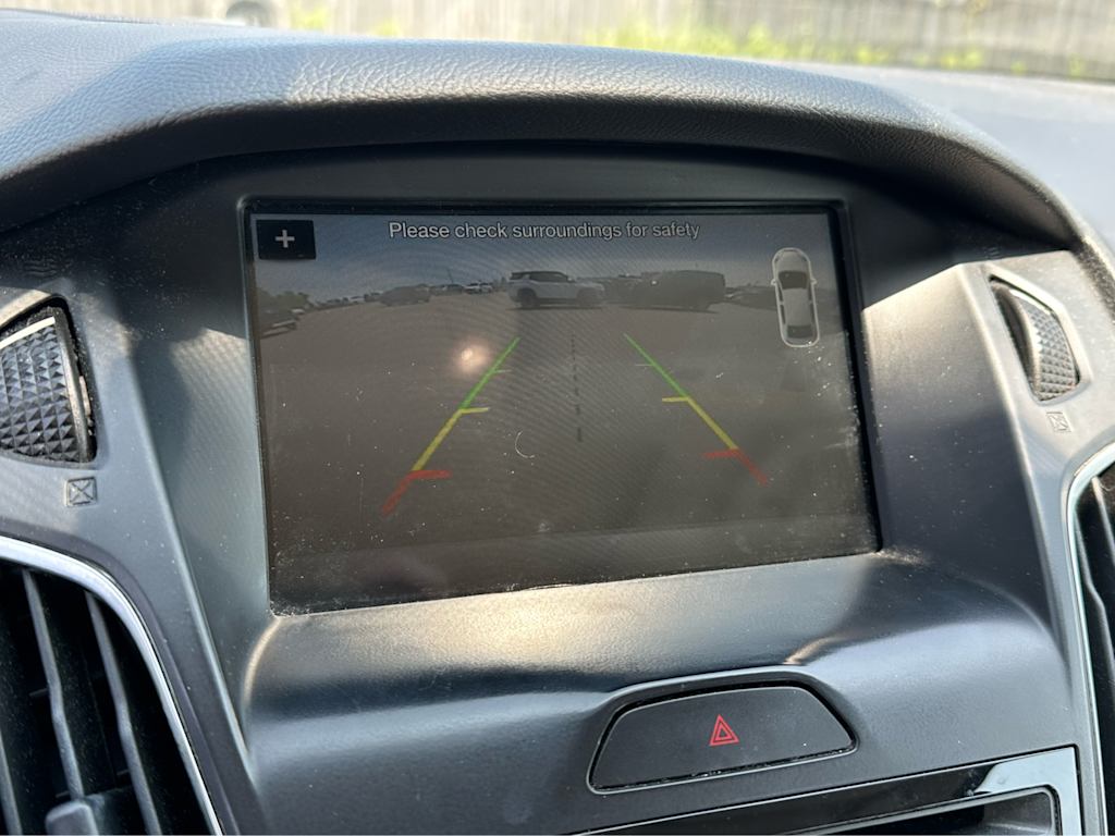 2018 Ford Focus Titanium 19