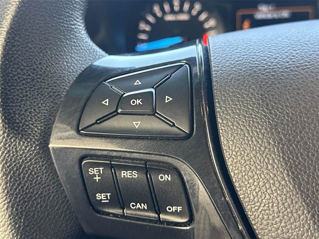 Thumbnail: 2018 Ford Explorer - 25