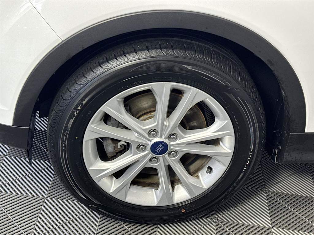 Thumbnail: 2018 Ford Escape - 6