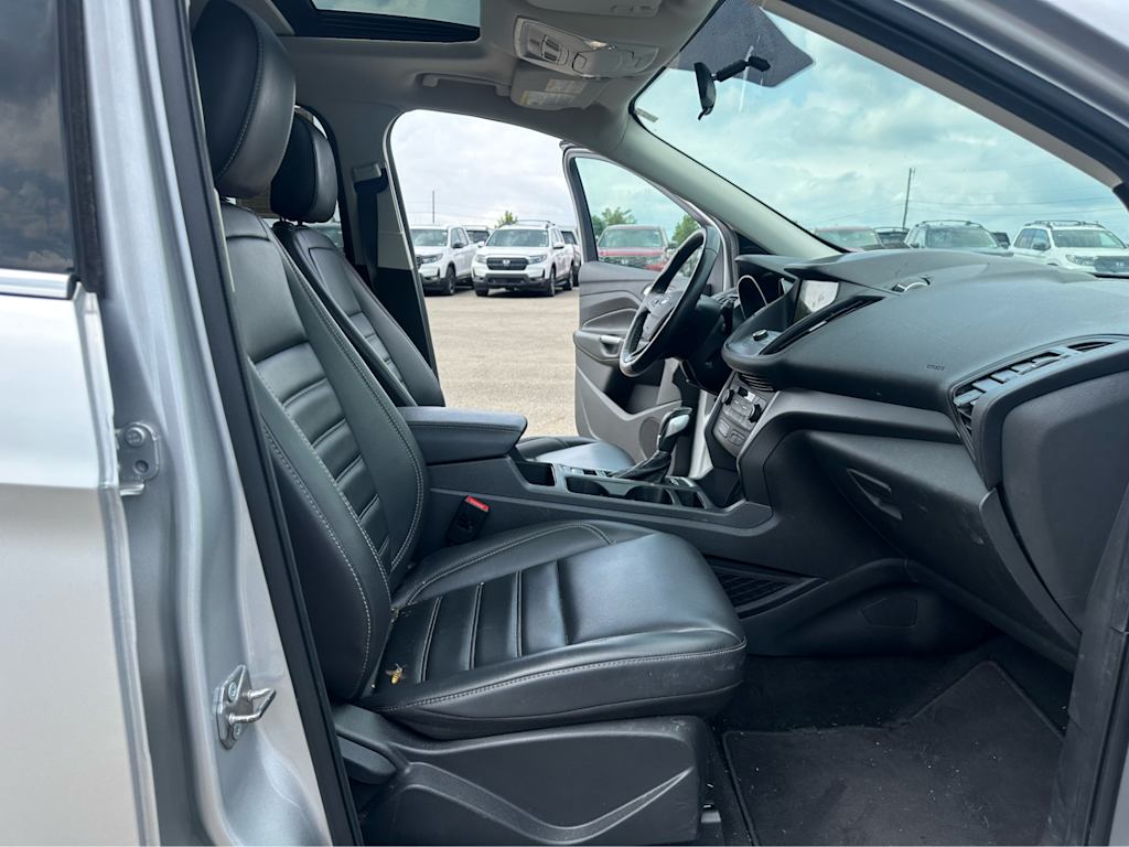 Thumbnail: 2019 Ford Escape - 20