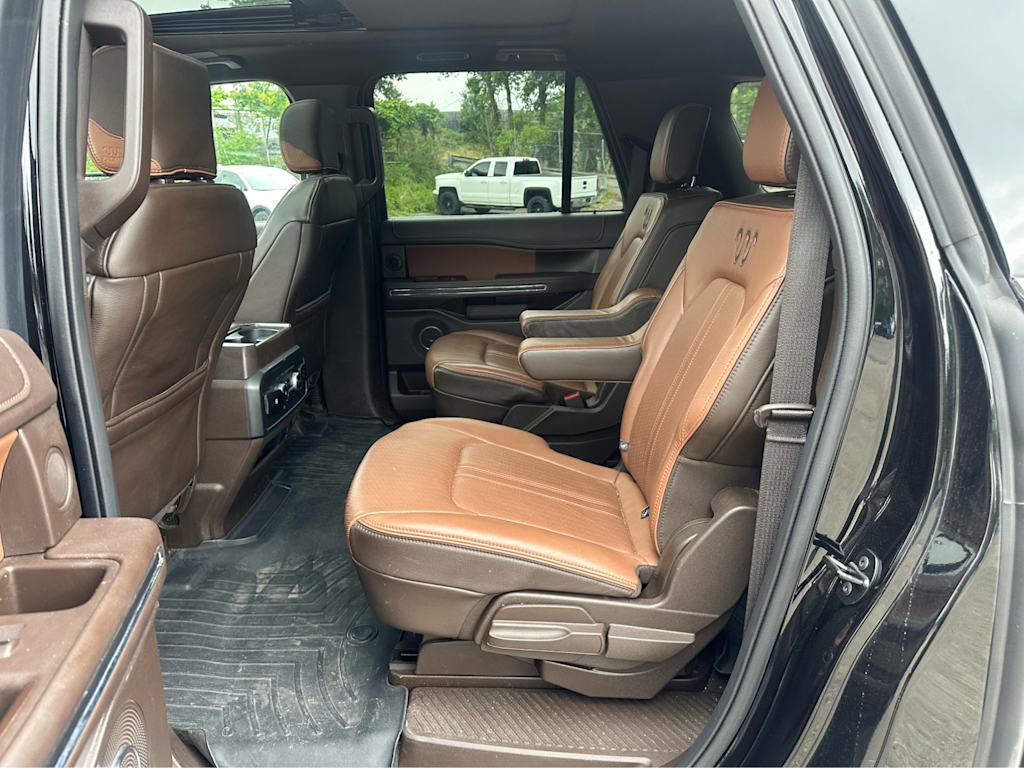 Thumbnail: 2023 Ford Expedition MAX - 25