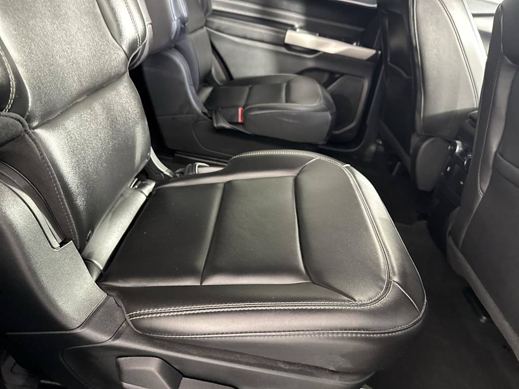 Thumbnail: 2022 Ford Explorer - 18