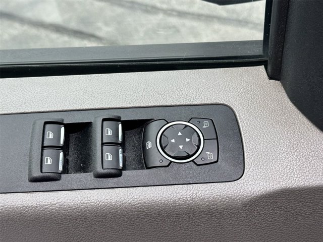 Thumbnail: 2019 Ford F-150 - 24