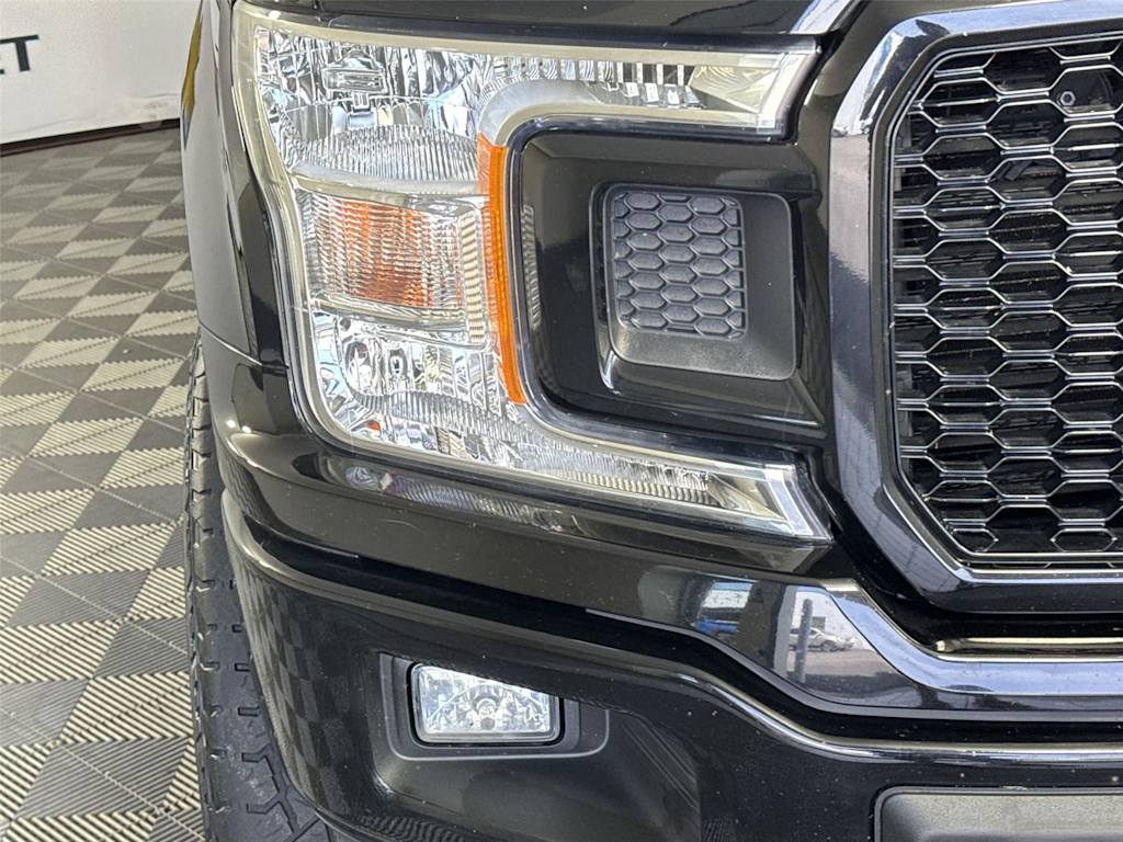 Thumbnail: 2018 Ford F-150 - 17