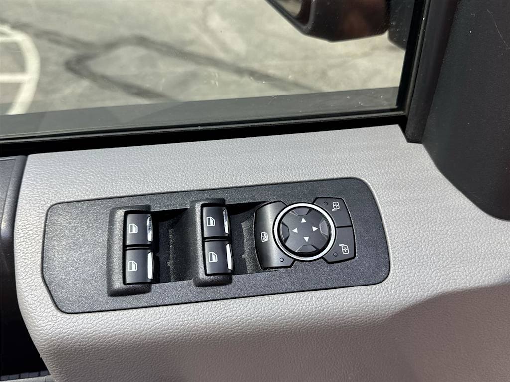 Thumbnail: 2018 Ford F-150 - 24