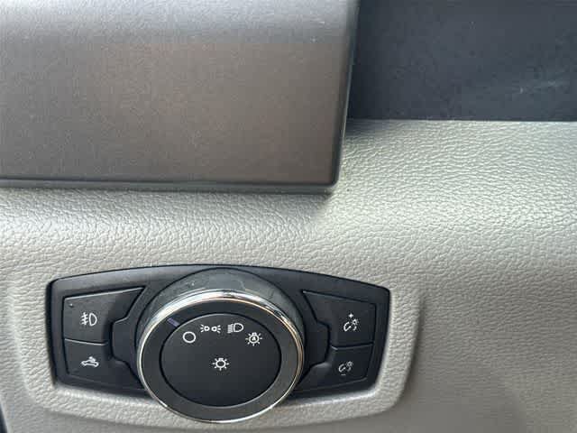 Thumbnail: 2016 Ford F-150 - 24