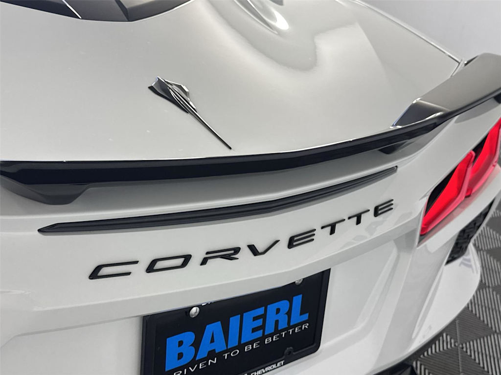2023 Chevrolet Corvette 2LT - Photo 17