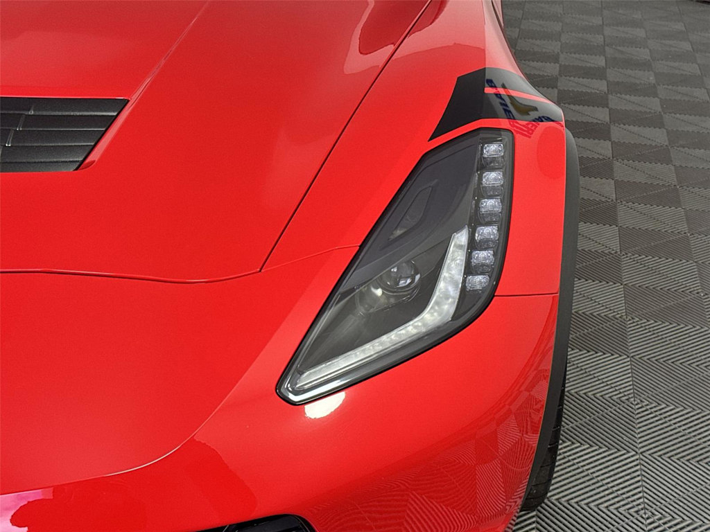 Thumbnail: 2019 Chevrolet Corvette - 14