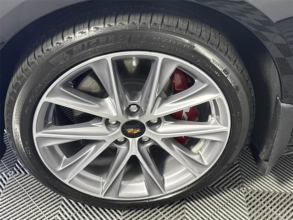 Thumbnail: 2022 Cadillac CT5 - 6