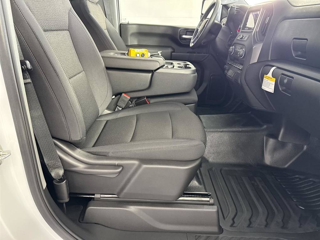 Thumbnail: 2025 Chevrolet Silverado 3500 - 7