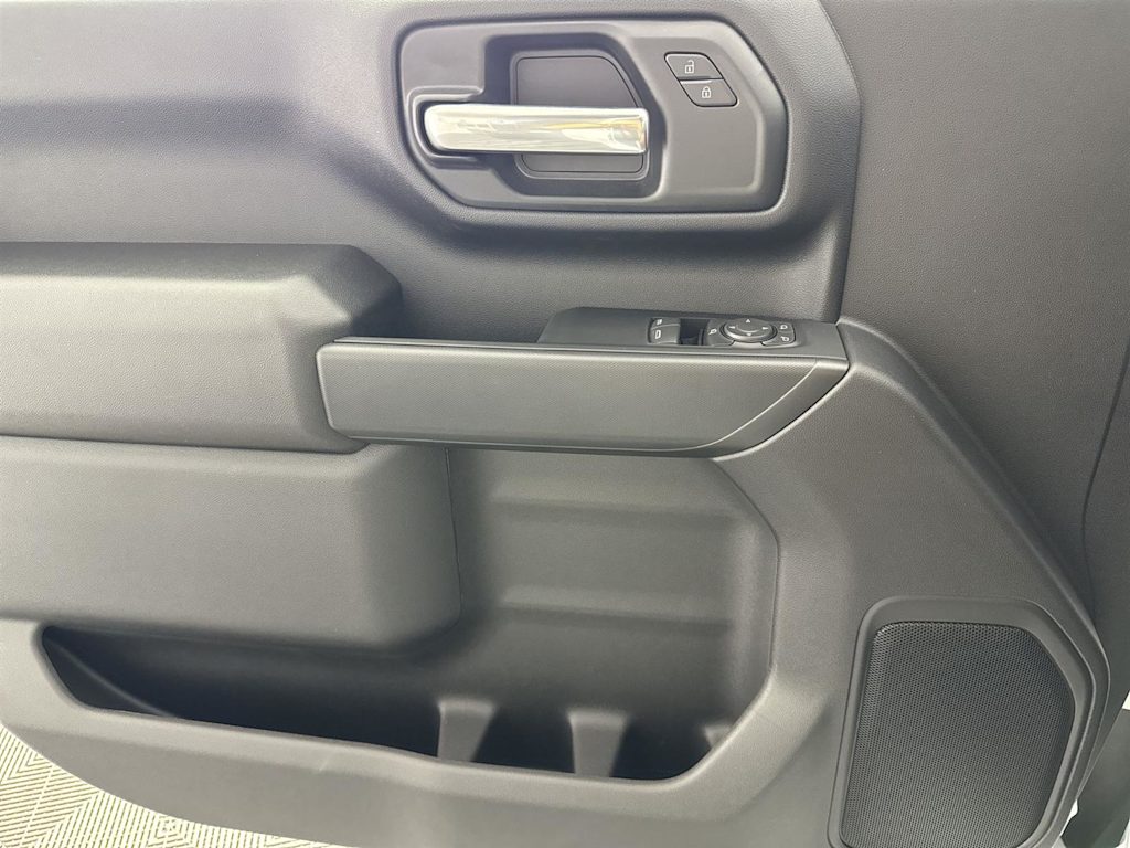 Thumbnail: 2025 Chevrolet Silverado 3500 - 22