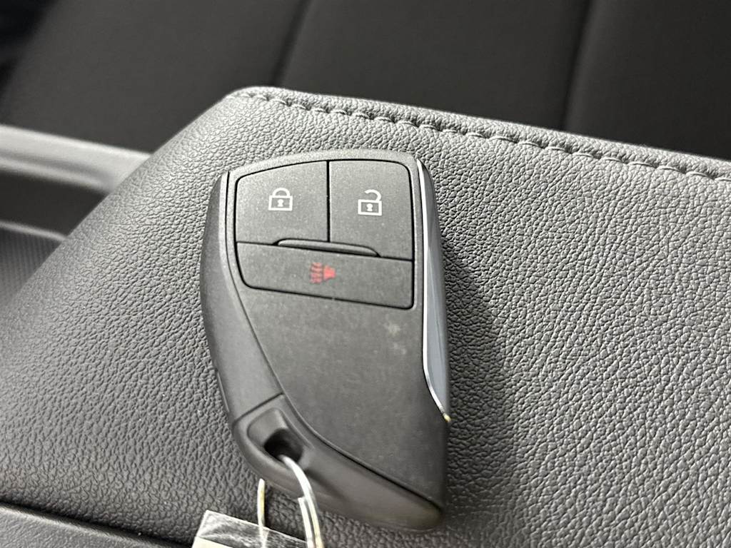 Thumbnail: 2025 Chevrolet Silverado 3500 - 11