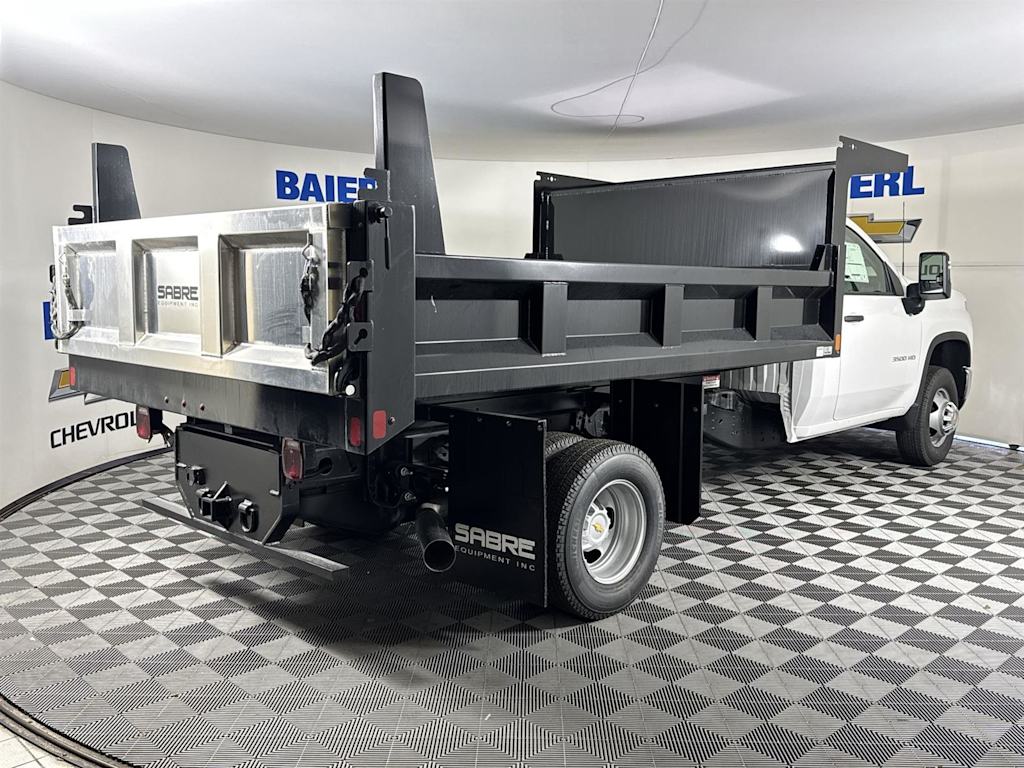 Thumbnail: 2025 Chevrolet Silverado 3500 - 15