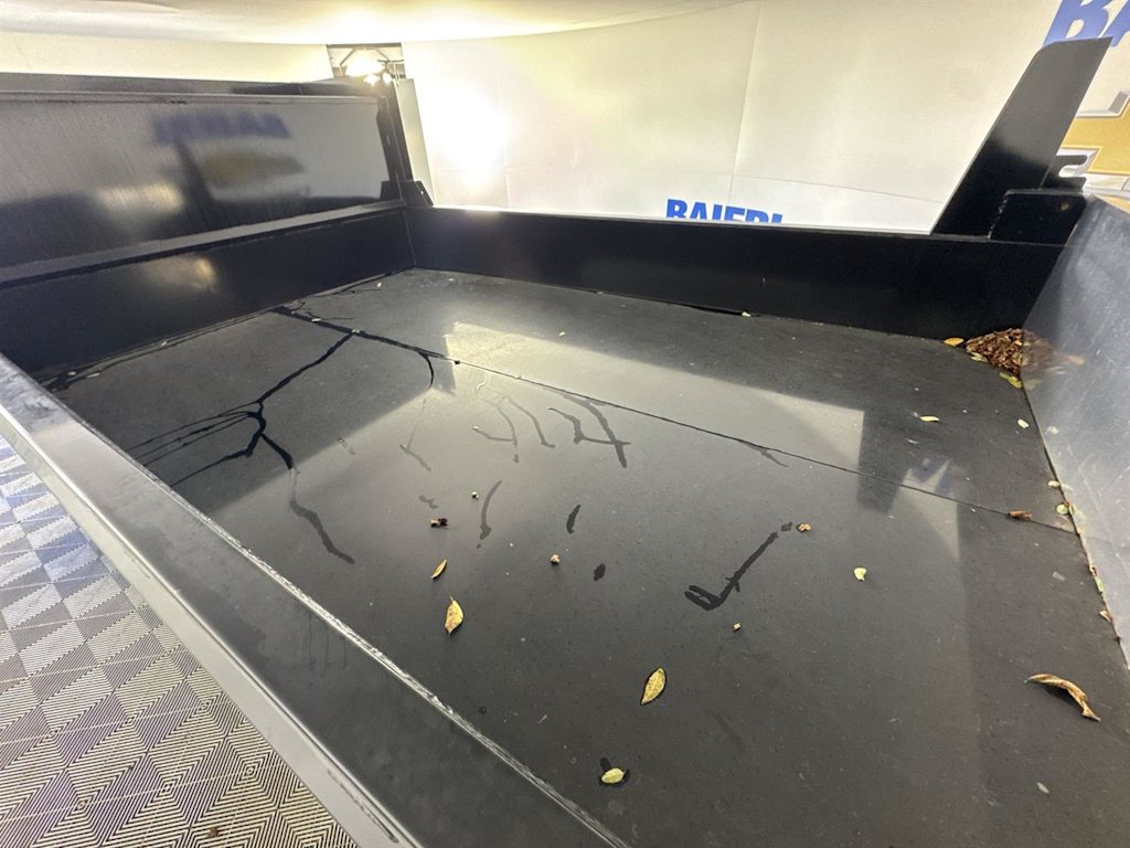 Thumbnail: 2025 Chevrolet Silverado 3500 - 19