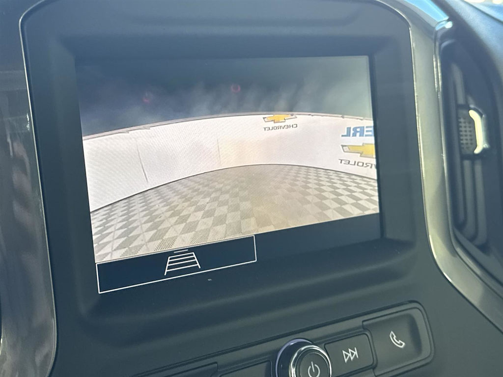 Thumbnail: 2025 Chevrolet Silverado 3500 - 20