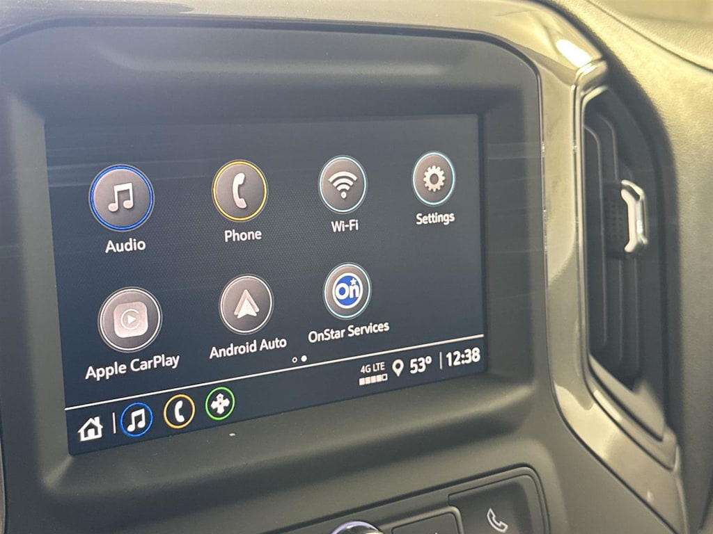 Thumbnail: 2025 Chevrolet Silverado 3500 - 21