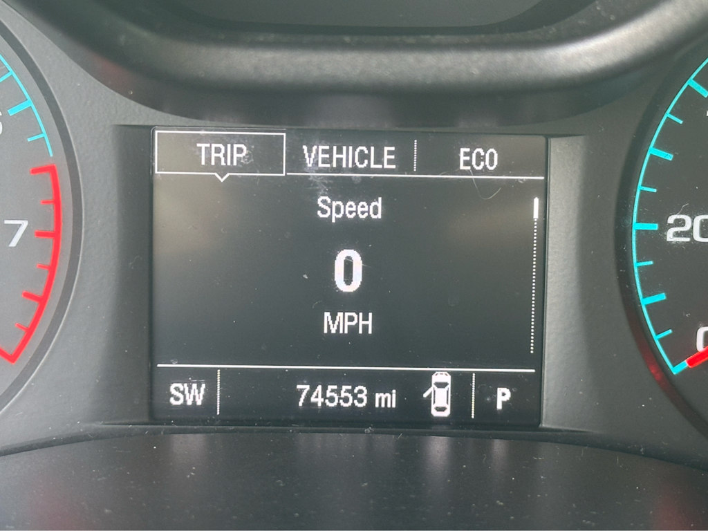 Thumbnail: 2015 Chevrolet Colorado - 24