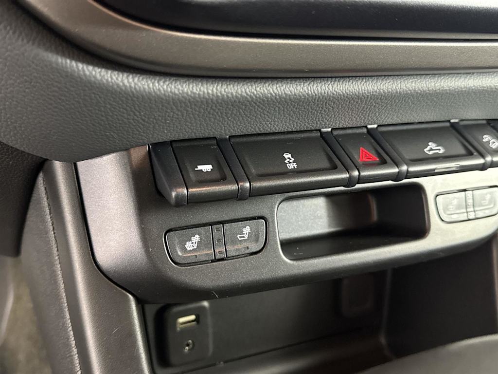 2018 Chevrolet Colorado Z71 24
