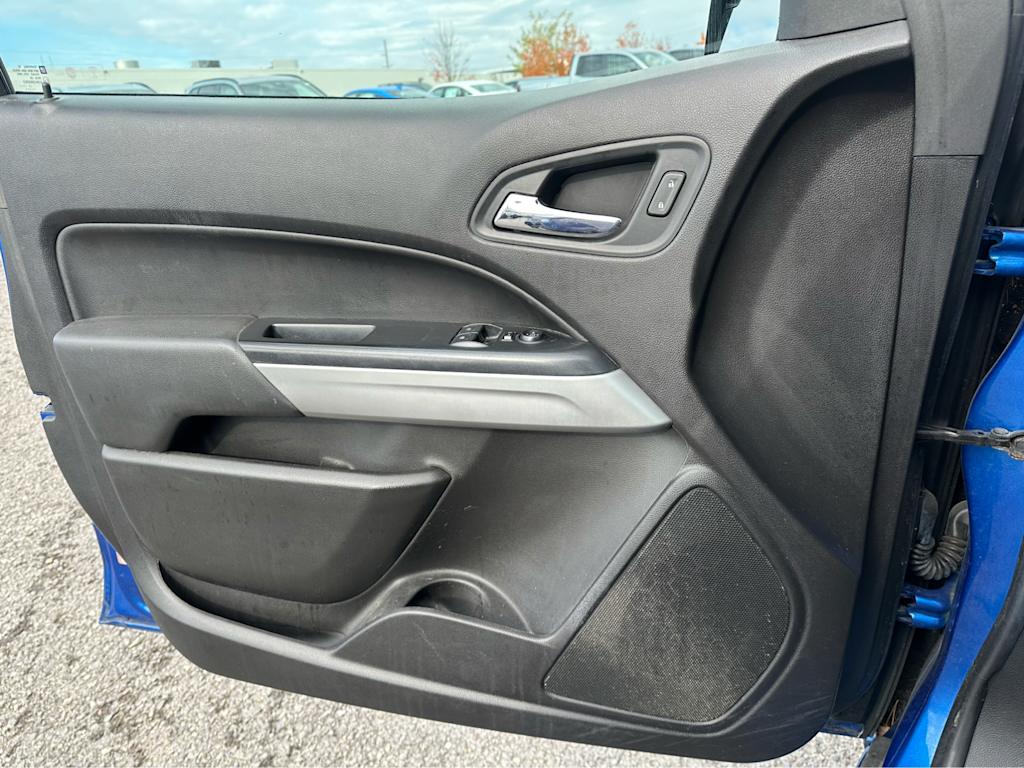 Thumbnail: 2018 Chevrolet Colorado - 20