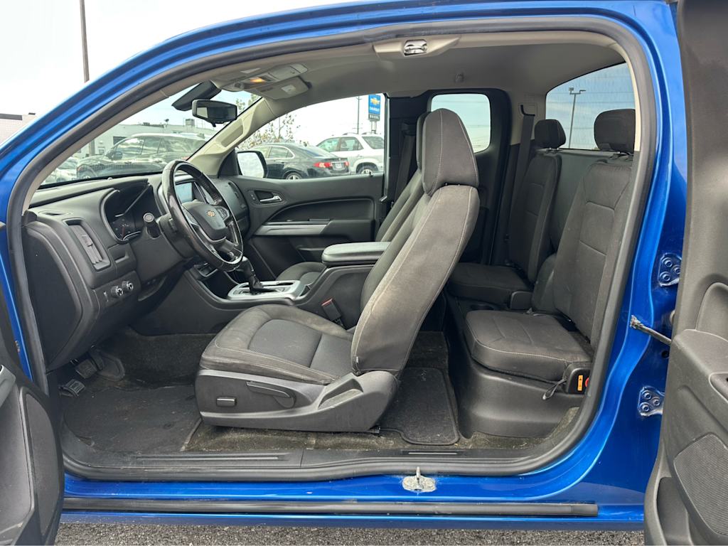 Thumbnail: 2018 Chevrolet Colorado - 23