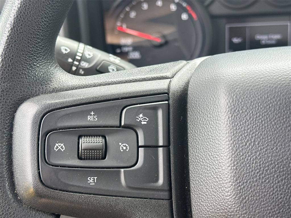 2023 Chevrolet Silverado 1500 Custom - Photo 26