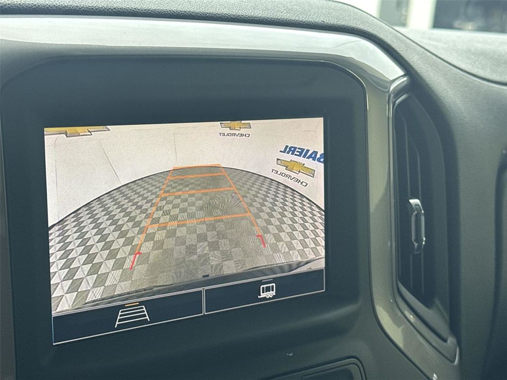 2023 Chevrolet Silverado 1500 Custom - Photo 19