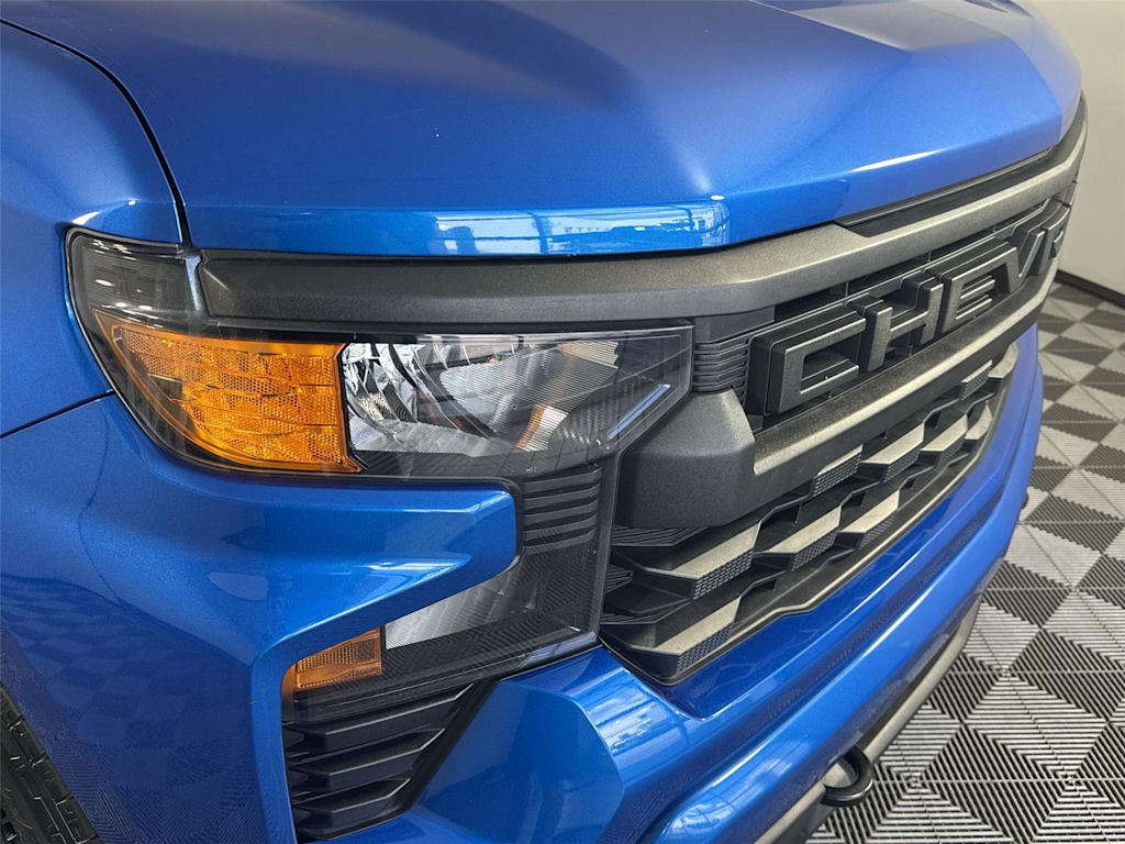 Thumbnail: 2023 Chevrolet Silverado 1500 - 6