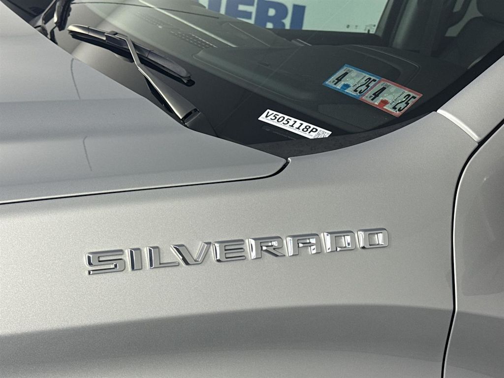 Thumbnail: 2022 Chevrolet Silverado 1500 - 6