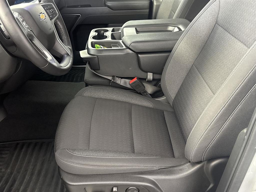 Thumbnail: 2022 Chevrolet Silverado 1500 - 8