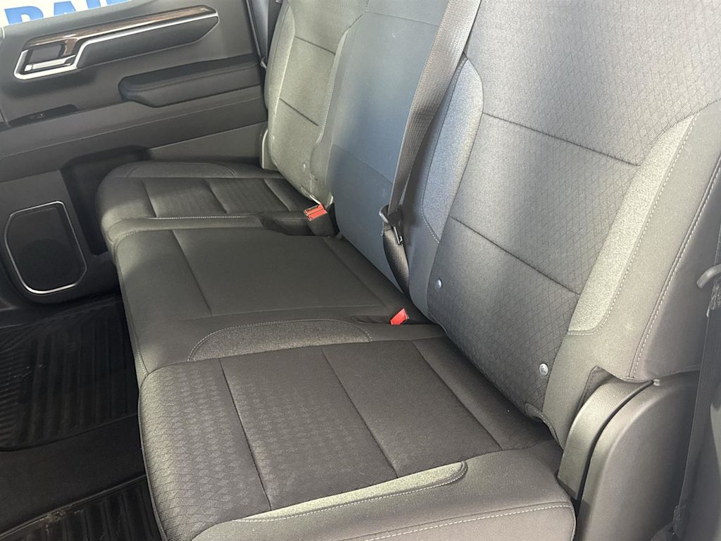 Thumbnail: 2022 Chevrolet Silverado 1500 - 10