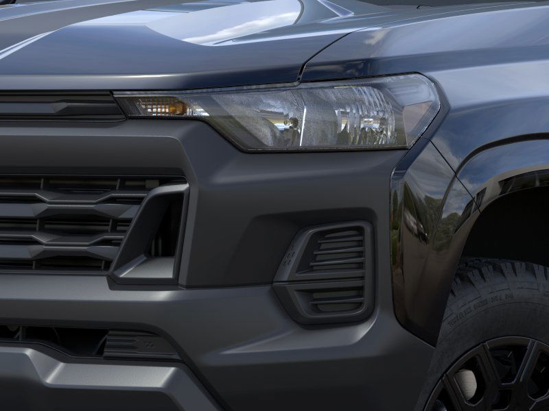 Thumbnail: 2026 Chevrolet Colorado - 18