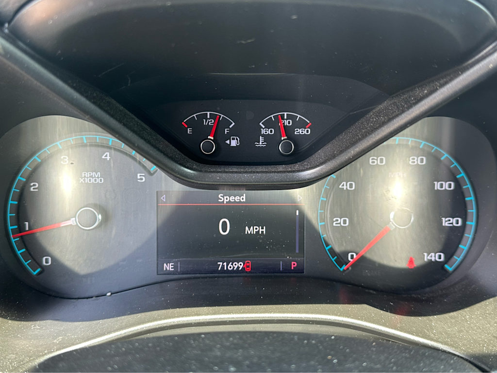 Thumbnail: 2021 Chevrolet Colorado - 17
