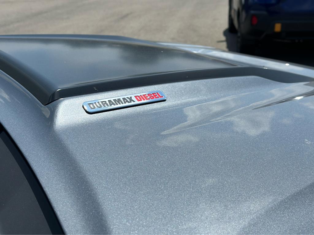 Thumbnail: 2021 Chevrolet Colorado - 25