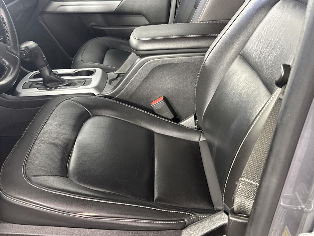 Thumbnail: 2021 Chevrolet Colorado - 8