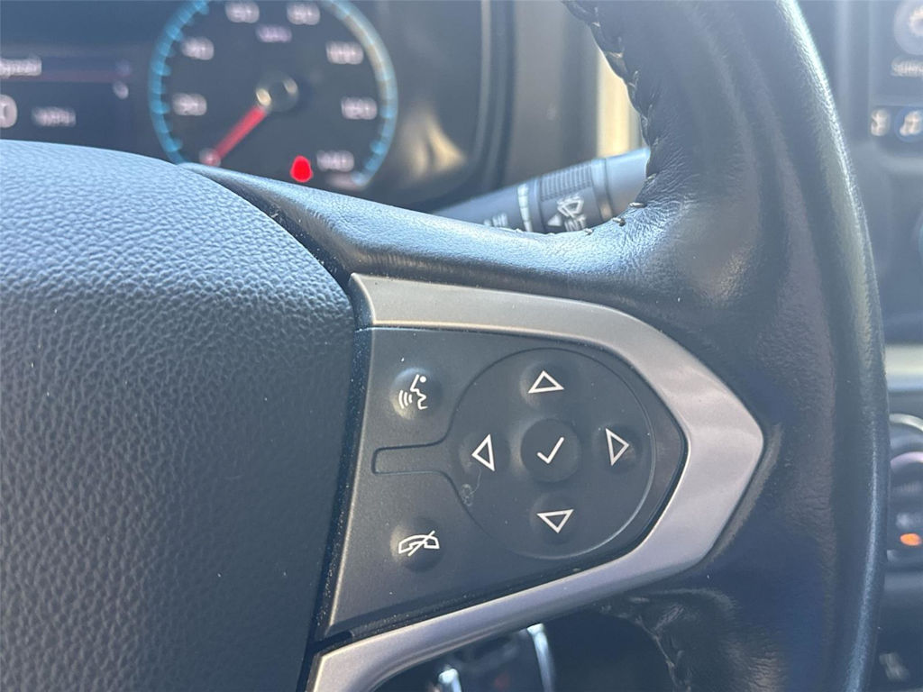 Thumbnail: 2021 Chevrolet Colorado - 26