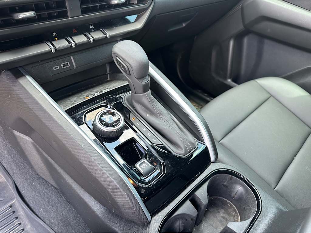 Thumbnail: 2025 Chevrolet Colorado - 12
