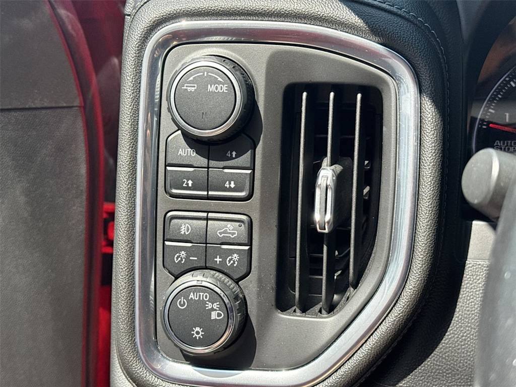 Thumbnail: 2020 Chevrolet Silverado 1500 - 27