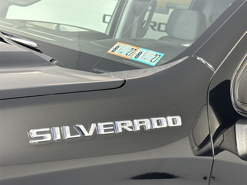 Thumbnail: 2021 Chevrolet Silverado 1500 - 6