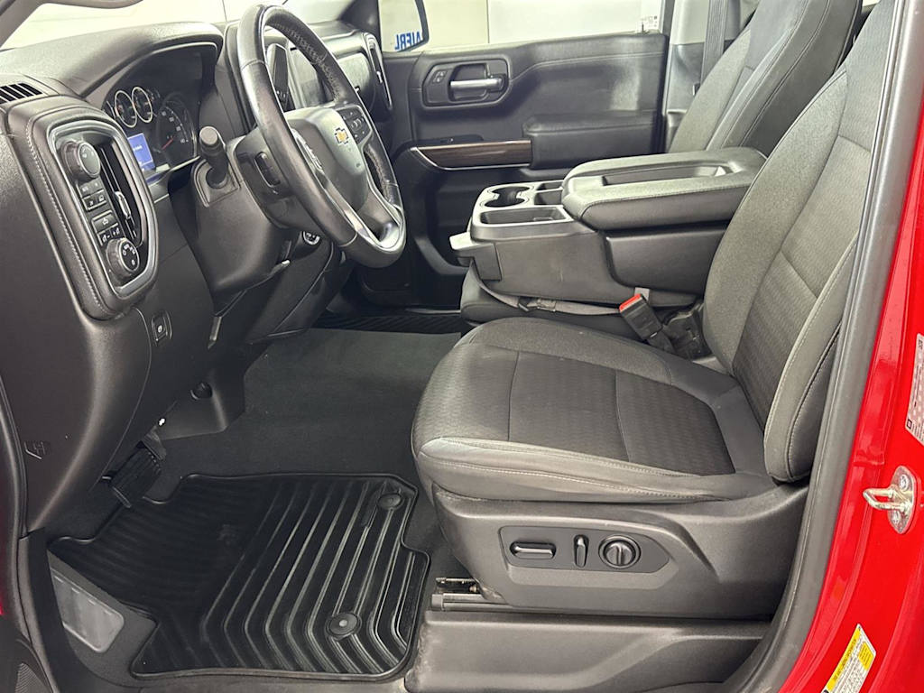 2019 Chevrolet Silverado 1500 LT 8