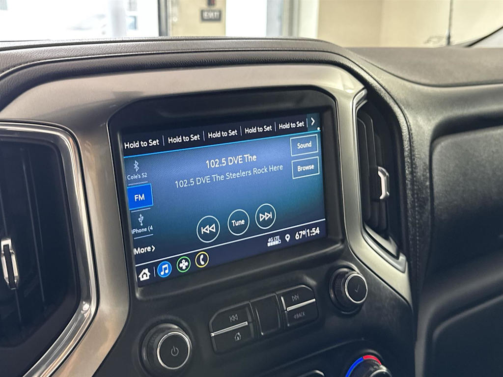 2019 Chevrolet Silverado 1500 LT 10