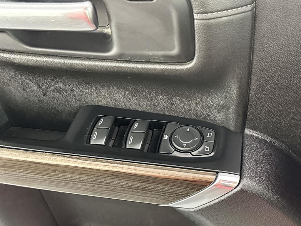 2019 Chevrolet Silverado 1500 LT 26