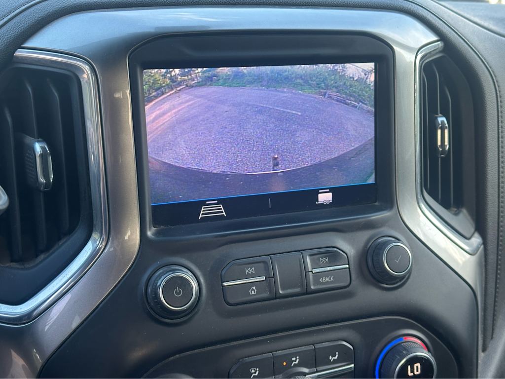 Thumbnail: 2020 Chevrolet Silverado 1500 - 16