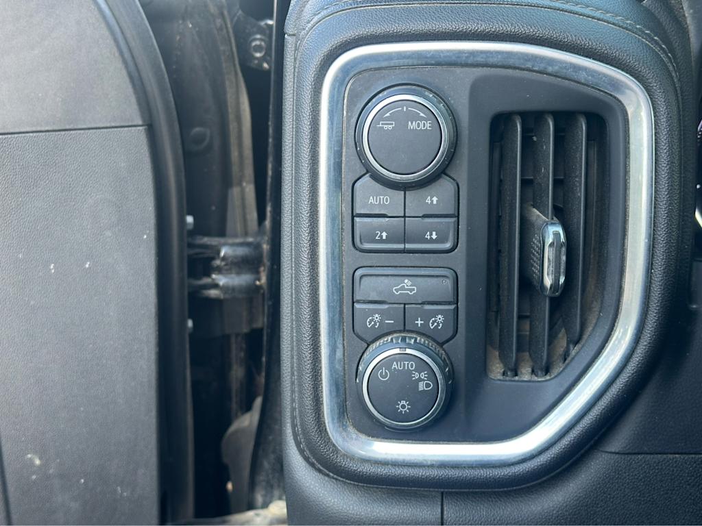 Thumbnail: 2020 Chevrolet Silverado 1500 - 19