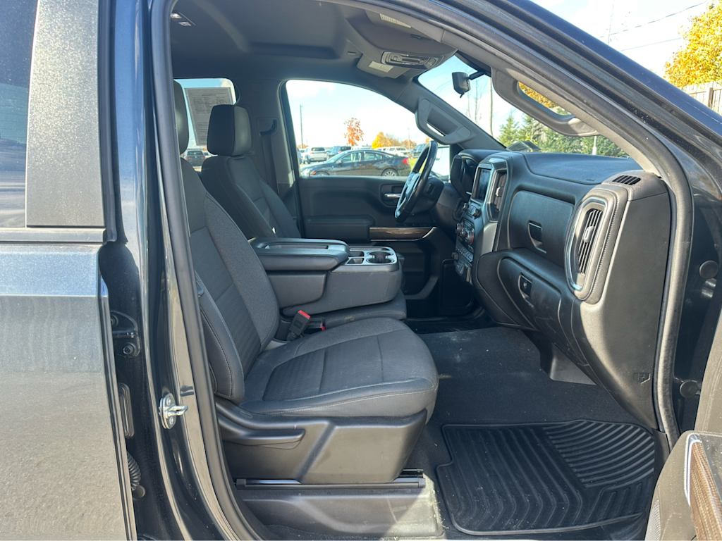 Thumbnail: 2019 Chevrolet Silverado 1500 - 22